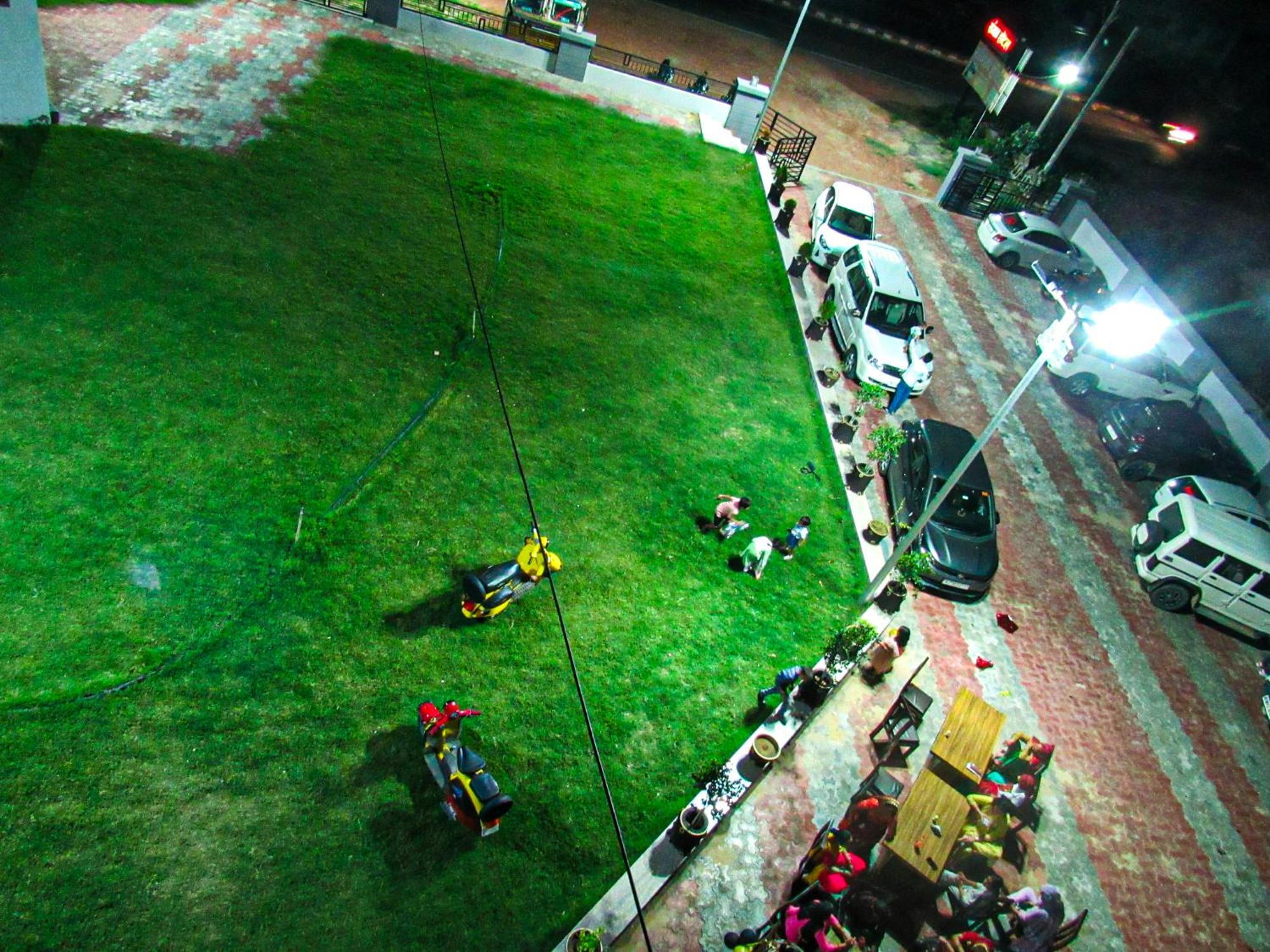 Sangam Hotel Chirawa Exterior photo